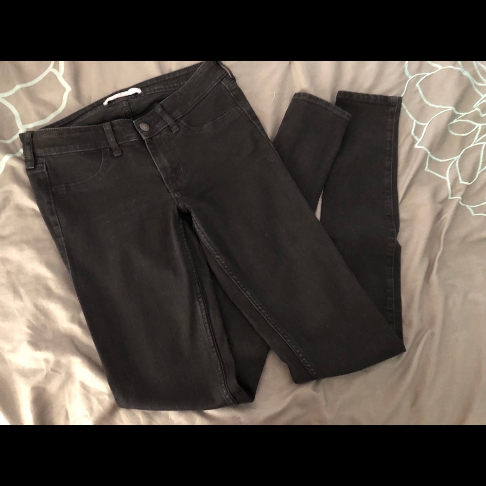 Skinny jeans